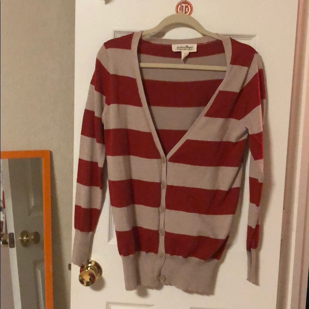 cream/red cardigan